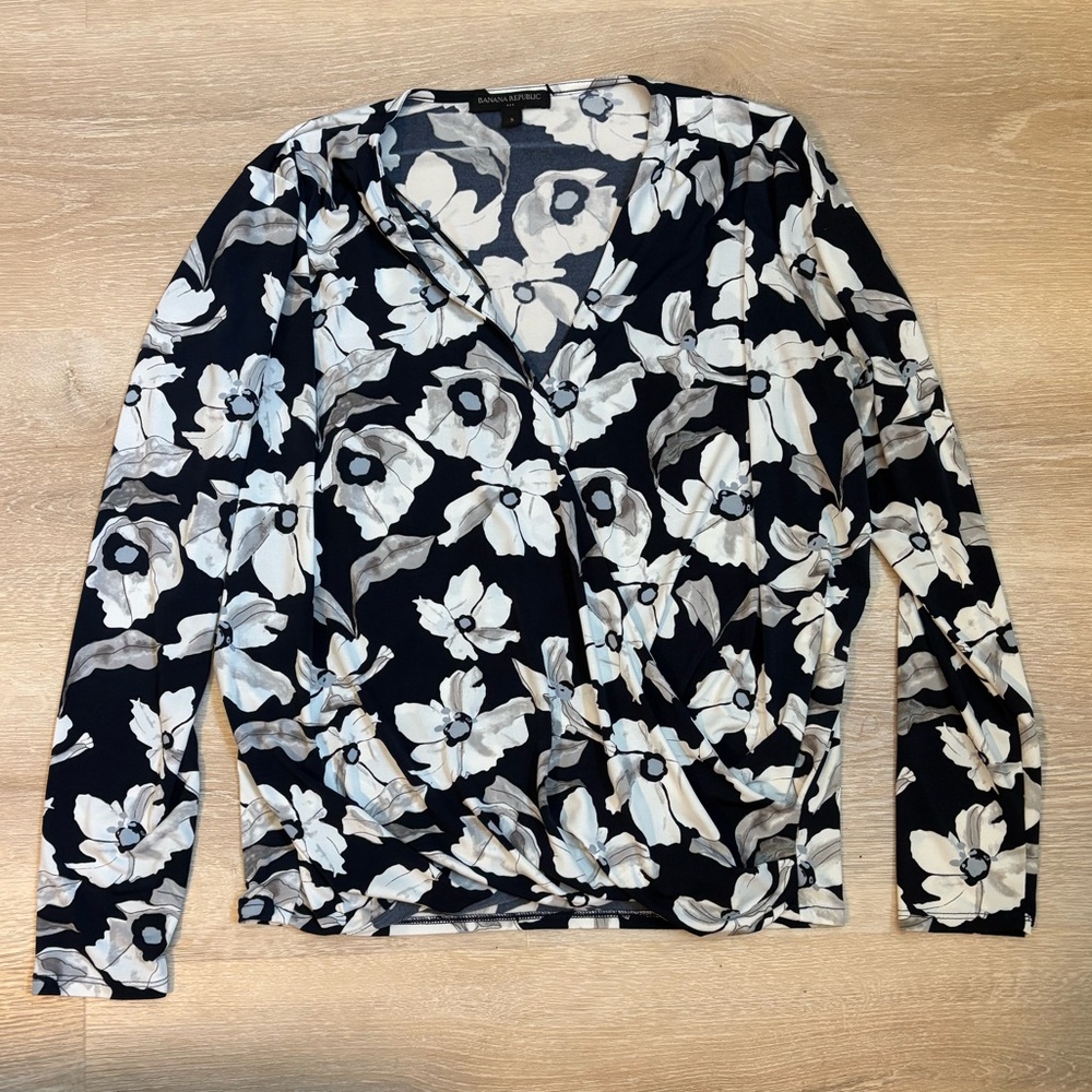 Banana Republic Navy and White Floral Top